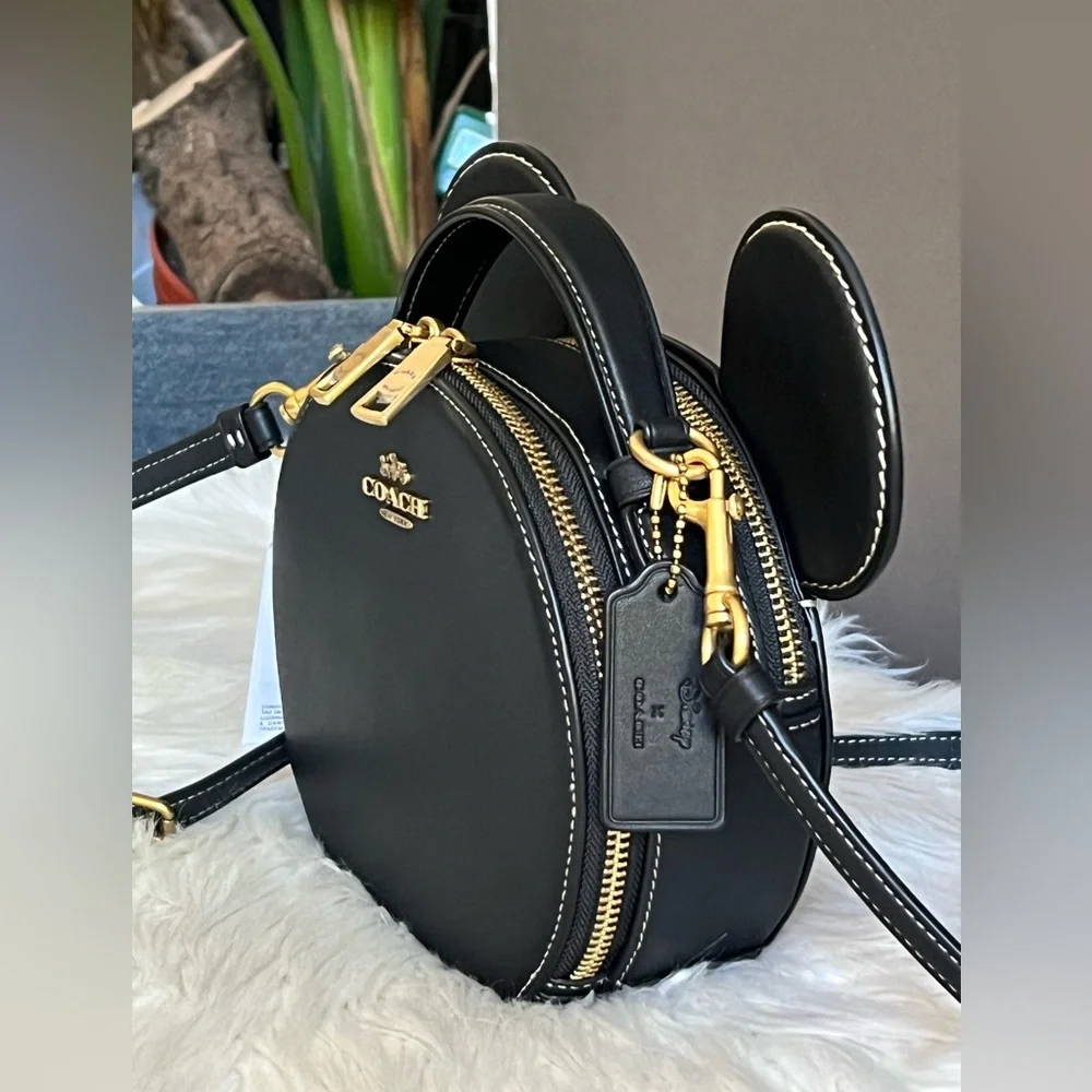 💰SOLD - CM194- Disney X Coach Mickey Mouse Ear Bag - Picture 3 of 13